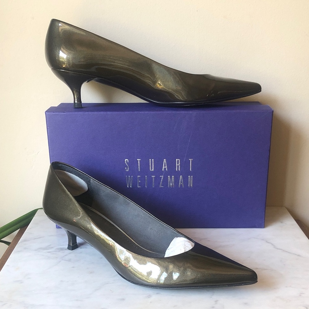 Stuart Weitzman Metallic Olive Grey Kitten Heel Pointed Pumps